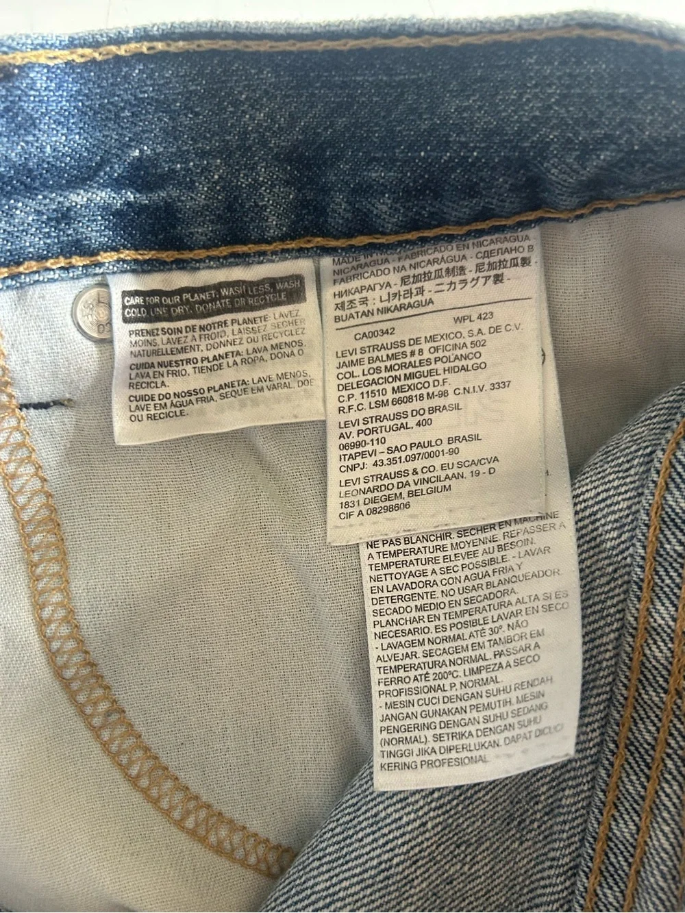 Levi’s 505 Men’s Waist 36 Denim Jean Shorts Classic Blue